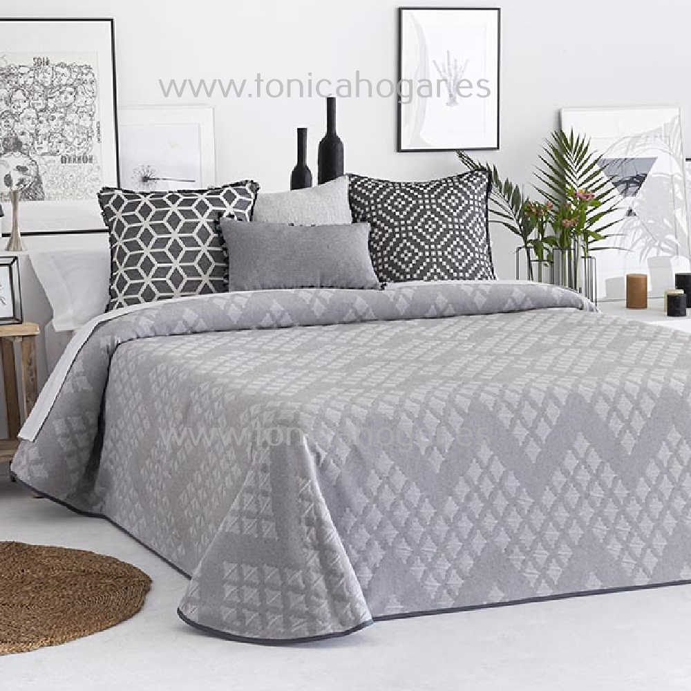 Colcha Moncofar Taupe de Confecciones Paula Perla 090 105 Perla 135 Perla 150 Perla 160 Perla 170 Perla 180 Perla 